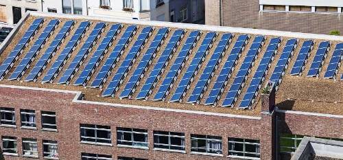 Paneles solares en comunidades de vecinos