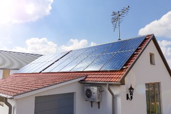 Energía solar térmica o fotovoltaica